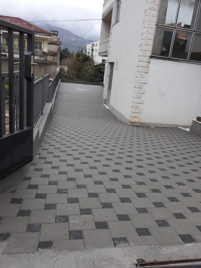 New Apartment Dany With Parking For Two Split Exterior photo